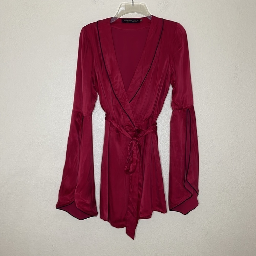 House of Harlow 1960 x REVOLVE Amos Red Wrap Mini Long Sleeve Dress Sz XSmall - Picture 4 of 9